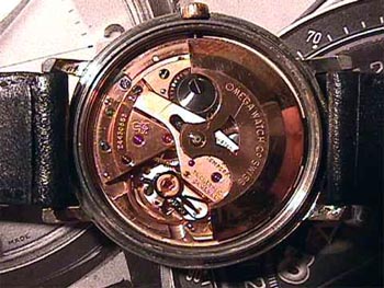 A071a.jpg (26458 bytes)